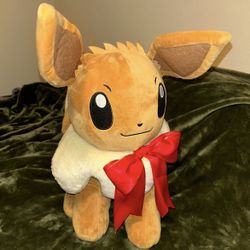 Pokémon Eevee Holiday 24” Plush