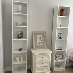 Bookshelf’s 