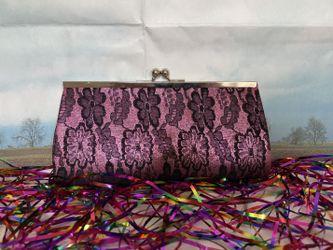 Pink & Black Lace Evening Clutch - Kiss Lock Frame with Chain Strap