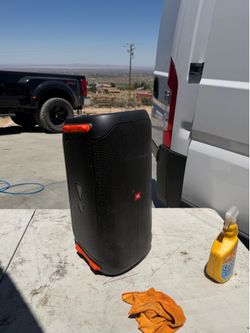 Jbl party box 110