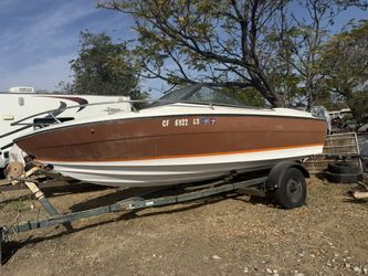 Reinell Boat