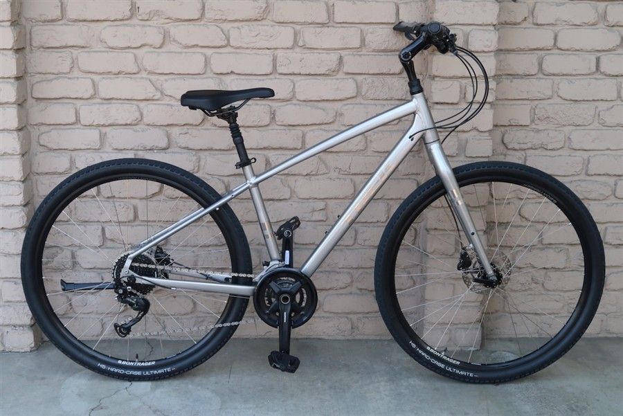 Trek Verve 3 "Like New"