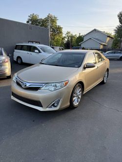 2012 Toyota Camry Hybrid
