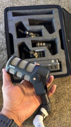 RODE PodMics