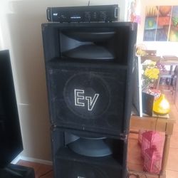 Electro Voice Speakers And Pyle Bluetooth Amplifier