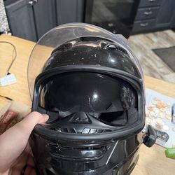 Full face motorcycle helmet