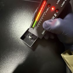 VVS1 Moissanite Engagement Ring 