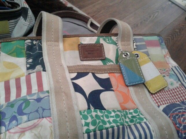 Original Coach purse. Serial Number # L0649-10454 . Great condition $45.00