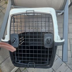 dog crate