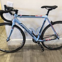 Cannondale Road Bike Alum/Carbon 