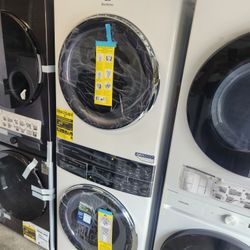 Electrolux Stackable Washer And Gas Dryer 