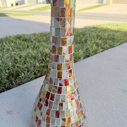 Selling beautiful flower vase, 16in