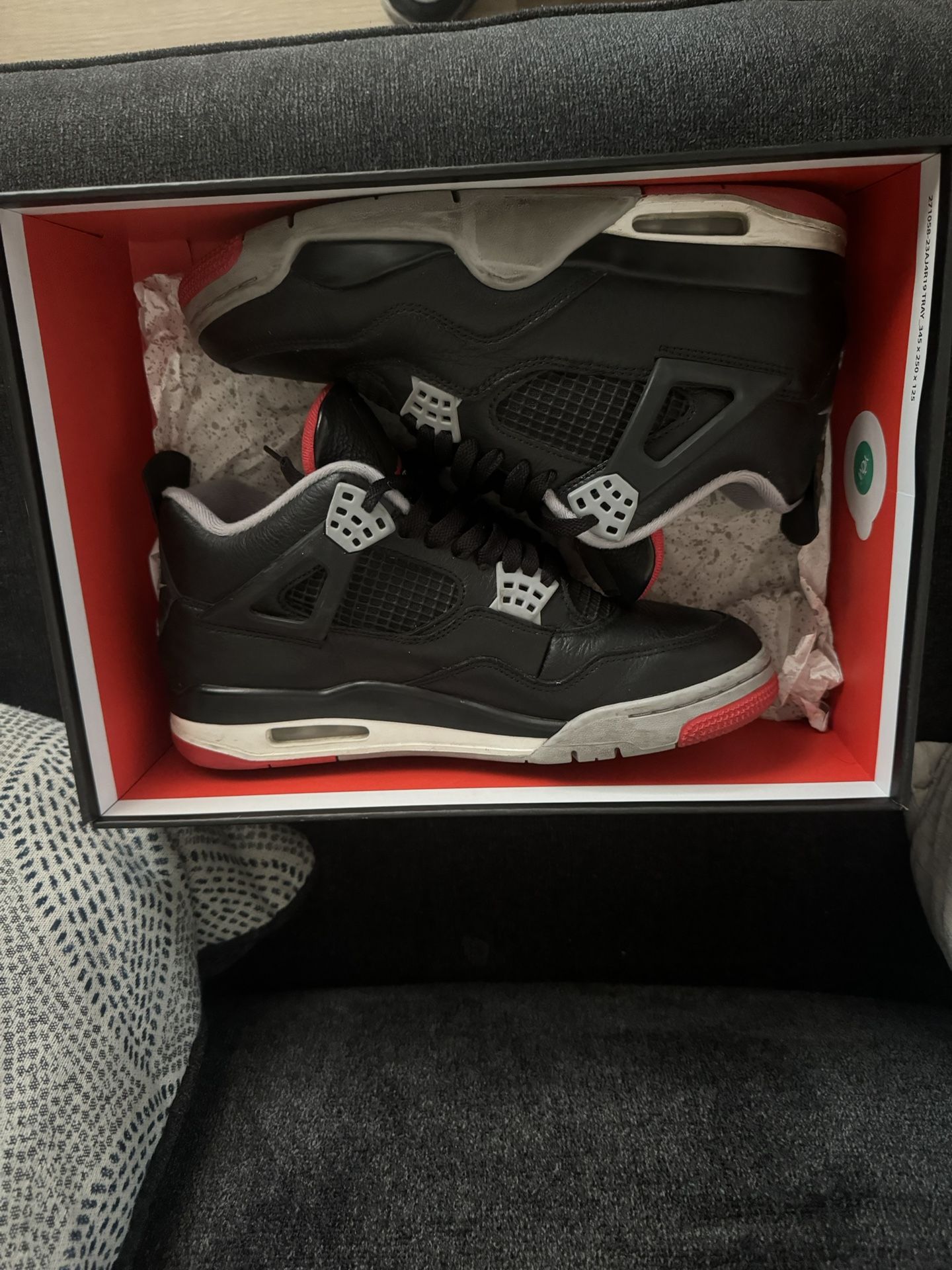 Jordan 4 bred reimagined sz9.5