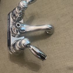 Peerless Bathroom Faucet Chrome New Open box