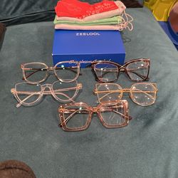 Prescription Glasses -1.75 / PD 30.5