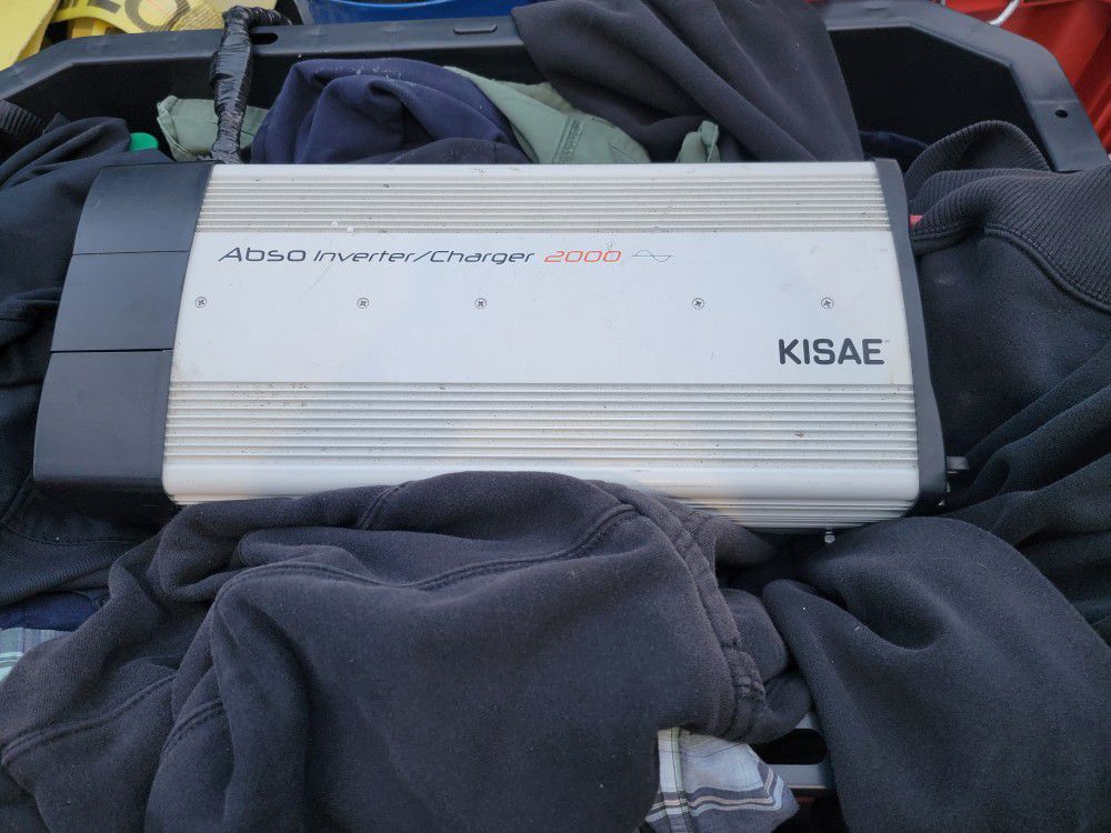 KISAE TECHNOLOGY–Abso IC122055 Pure Sine Wave Inverter/Charger

