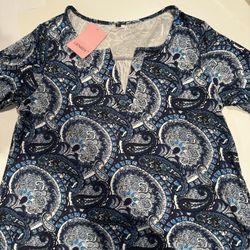 LIENRIDY Women's Plus Size 3/4 Sleeve Tops V Neck Henley Shirt Floral Tunic Tops