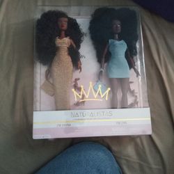 Naturalistas Dolls