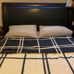 Queen Size Frame