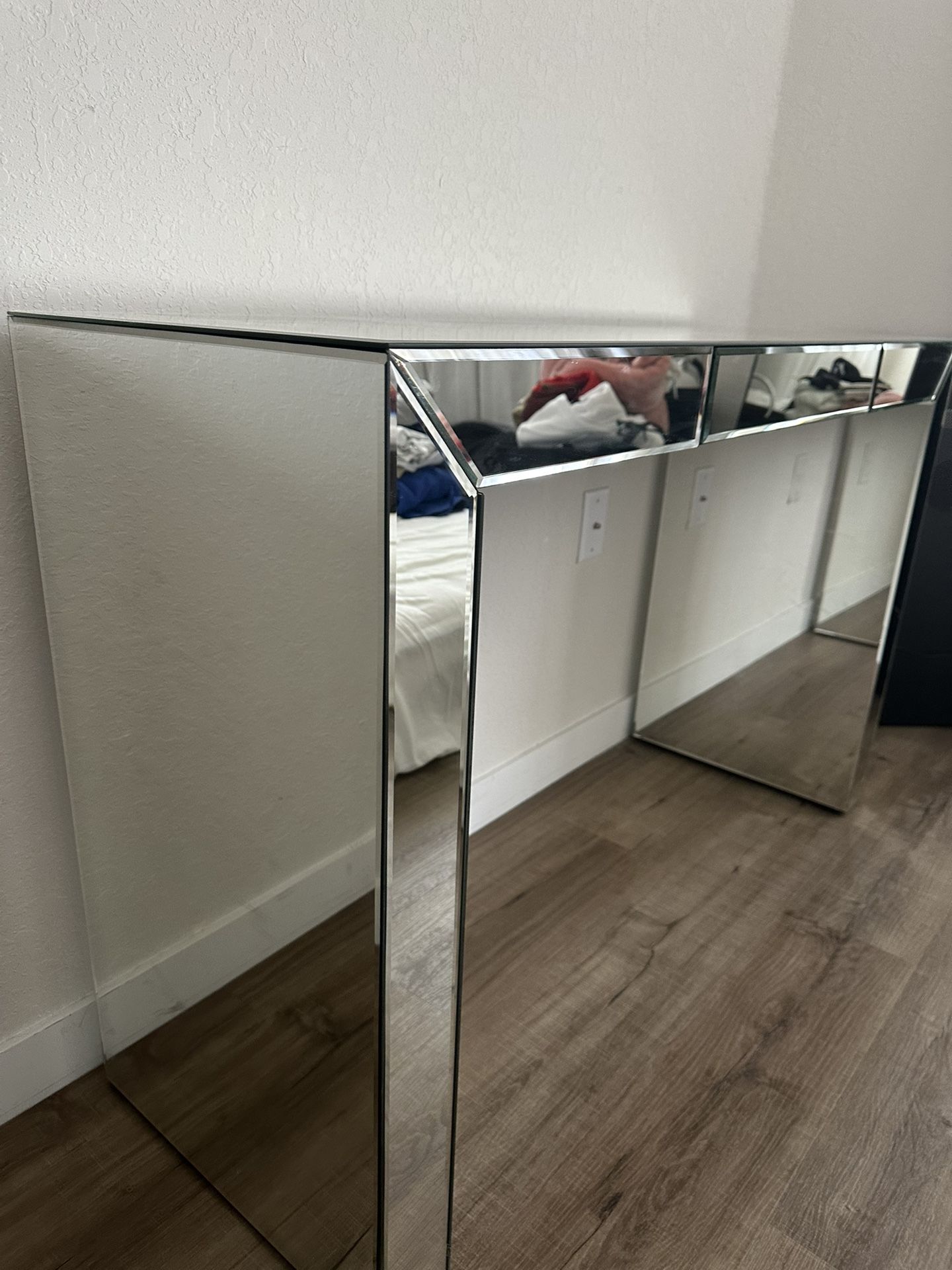 Elegant Mirrored Console Table