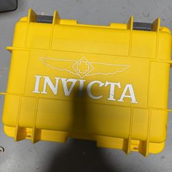 Invicta Watch Box 8 slot