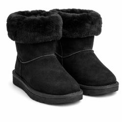 Koolaburra by UGG Black Cozy Boots ✨ Women’s Size 10