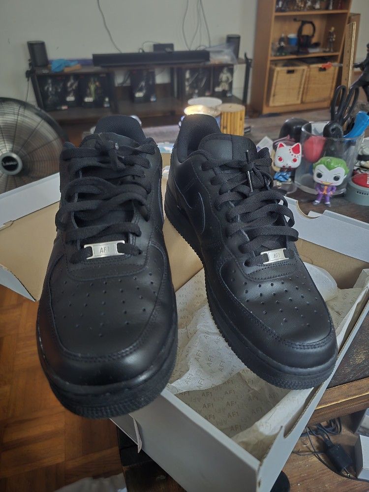 Nike Sneakers