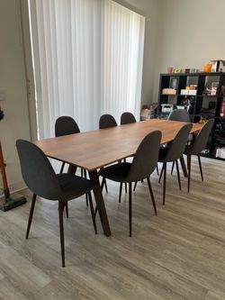kitchen dining table & chairs