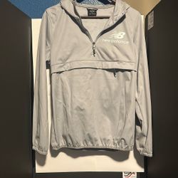 Preowned New Balance Size Medium 