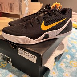 Kobe IX 9 Elite Low EM Protro Size 10.5