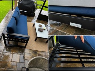 GardenArt Outdoor Sofa with Blue Cushions