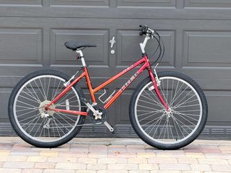 Trek Mountain Bike Step Thru