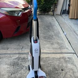 Hard Floor Vacuum 