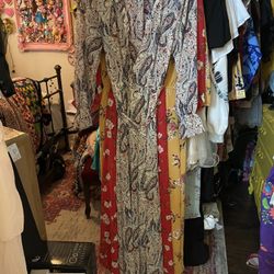 Women’s Clothes 