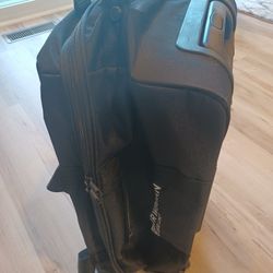 Norwegian Cruiseline Luggage, Carry On, Suitcase. Like New