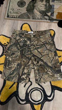 Camo jorts