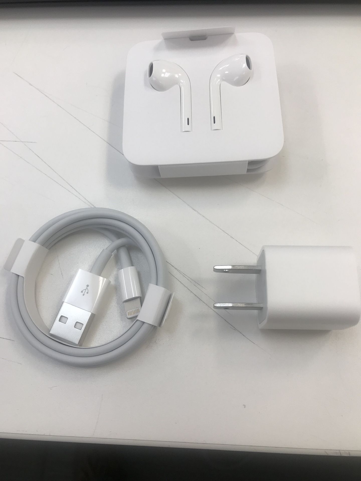5 iPhone chargers , headphones . Android chargers. iPad quick chargers . Samsung quick chargers (Brand New