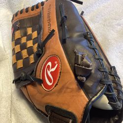 Rawlings 12” Baseball Glove