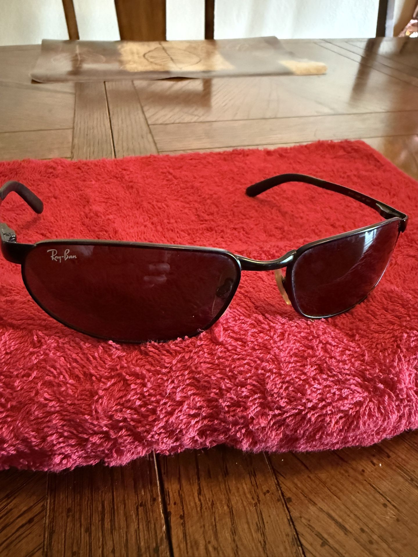 Rayban Oval Sunglasses