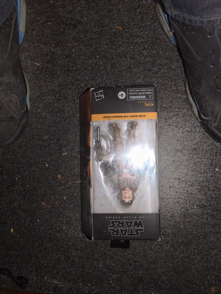 Star Wars- The Black Series Action Figure 