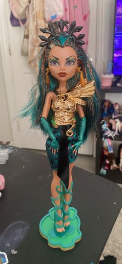 Monster High Boo York Nefera