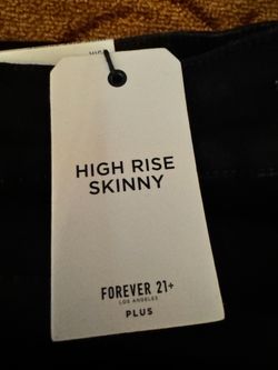 NEW- 6 Pair - Plus Size Skinny High-Rise Jeans Size 16