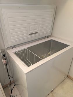 ❄️ Kenmore Chest Freezer – Works Great! $200