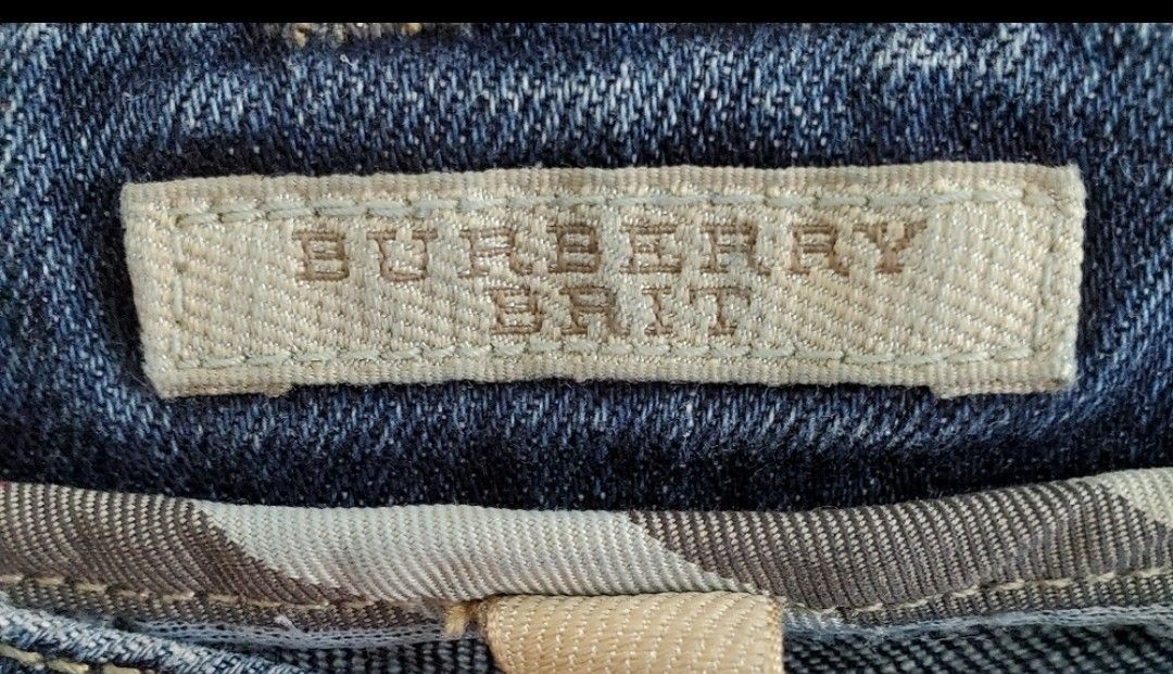 Burberry Brit Jeans