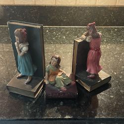 Vintage Little Girl Book Ends 