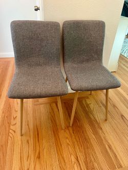 Modern dining chair set (2)