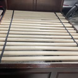 Tavern Wooden Bed Frame With 4 Storage Drawers