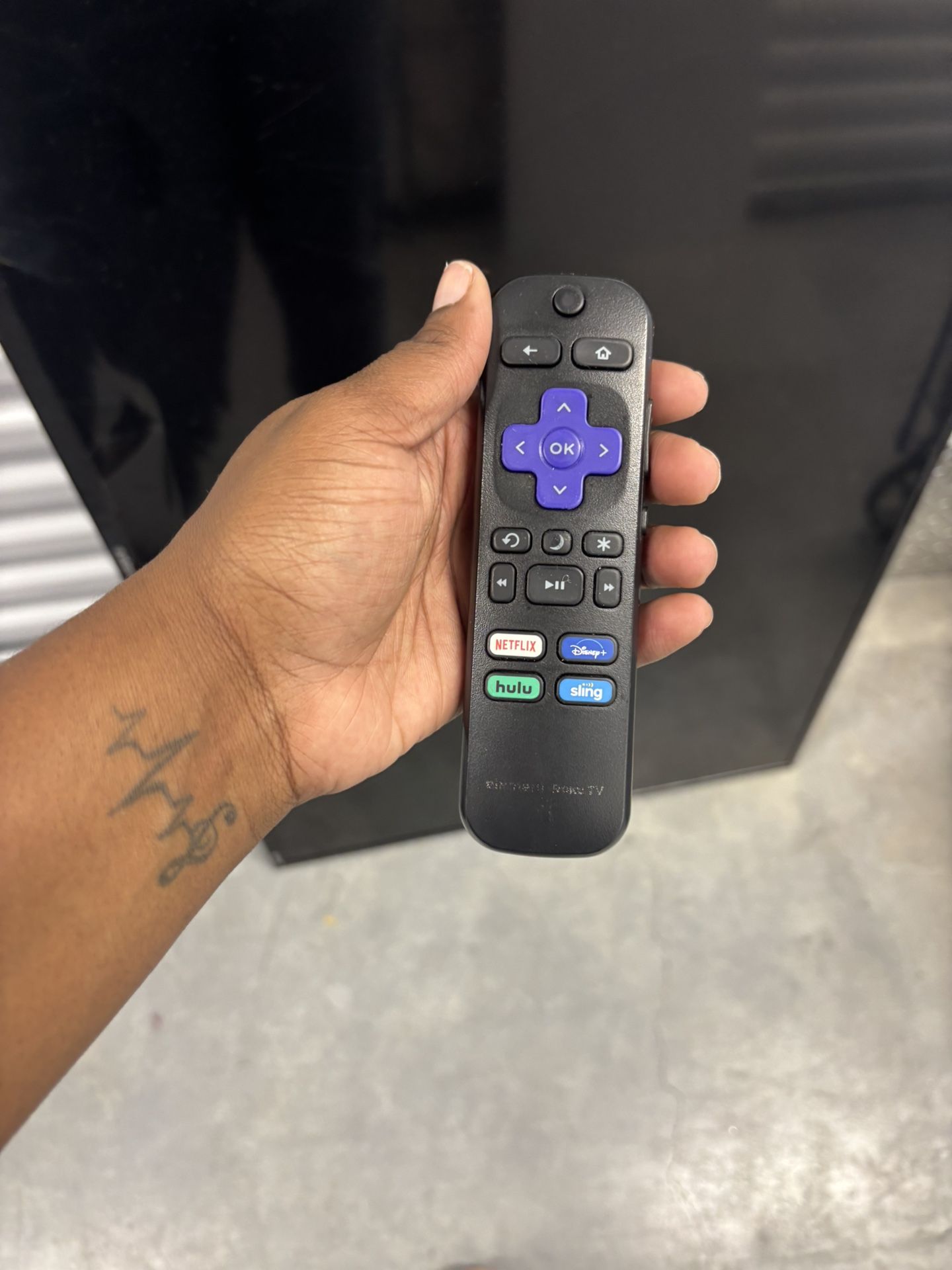 50 Inch Tv With Crack In Screen Negotiable