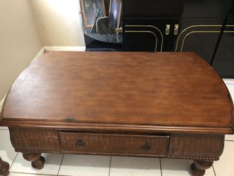 Coffee Table, End Table and Sofa Table