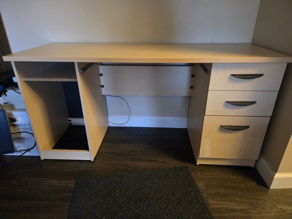 Desk - FREE